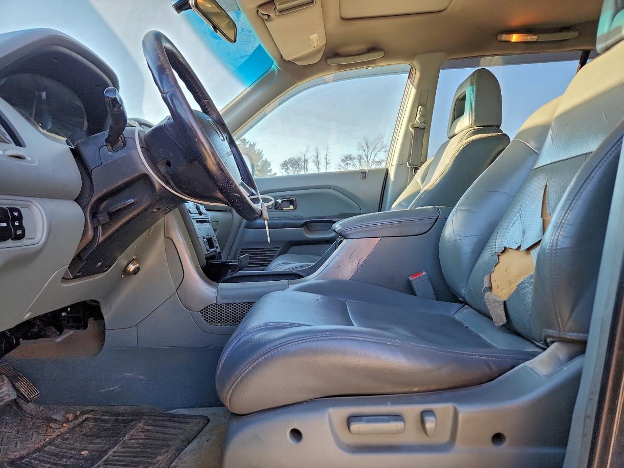 2004 HONDA PILOT
