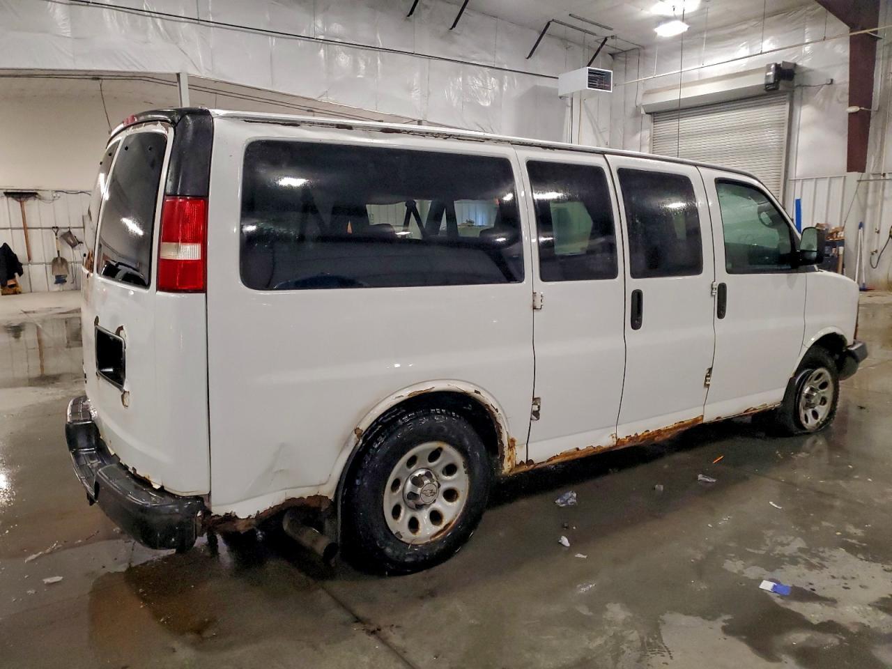 2012 CHEVROLET Express 1500