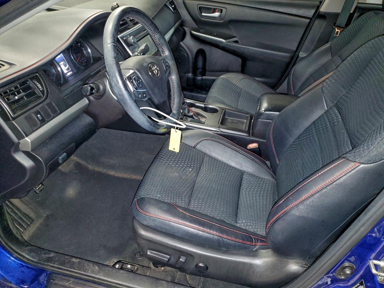 2015 TOYOTA CAMRY