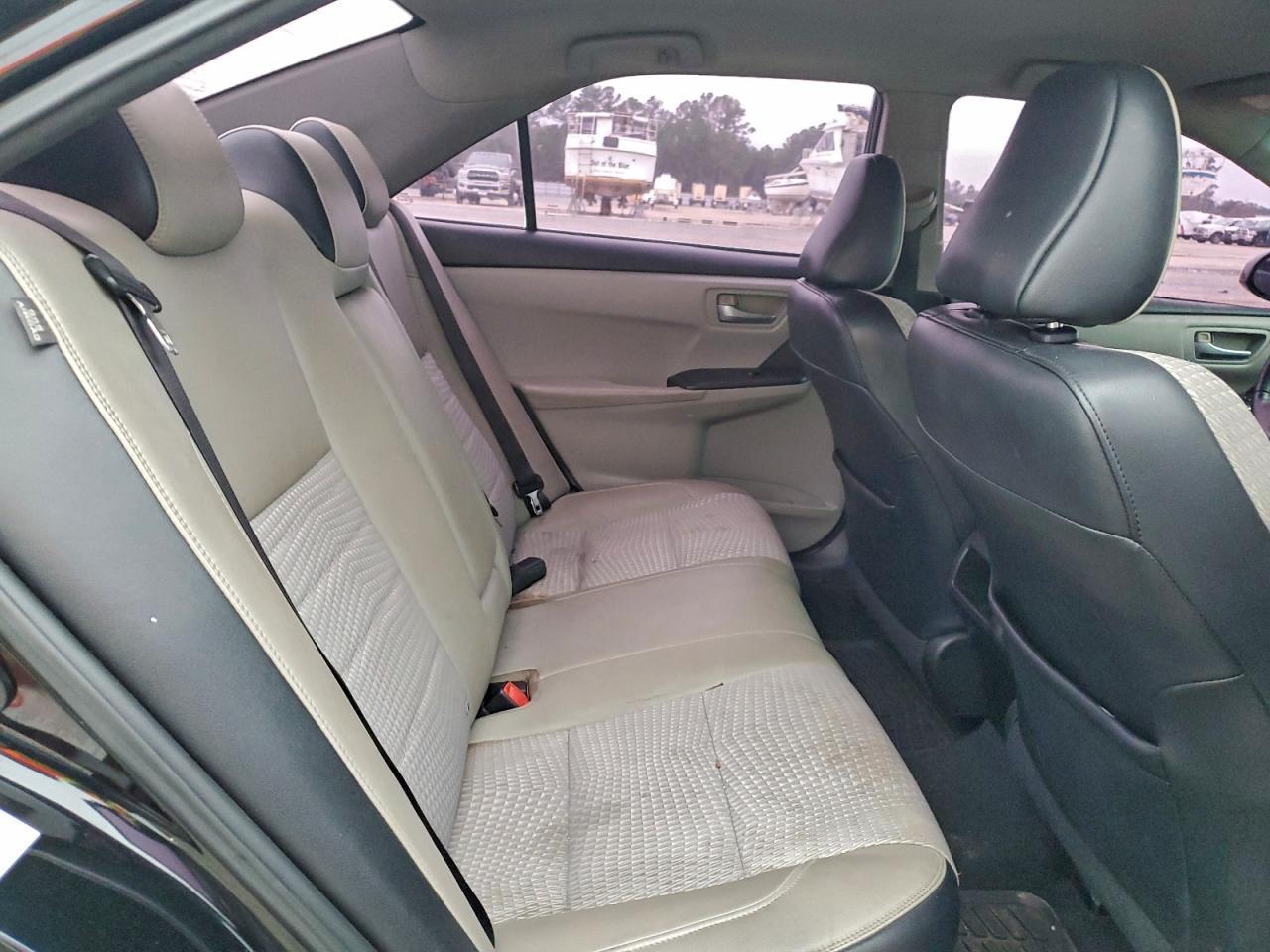 2015 TOYOTA CAMRY