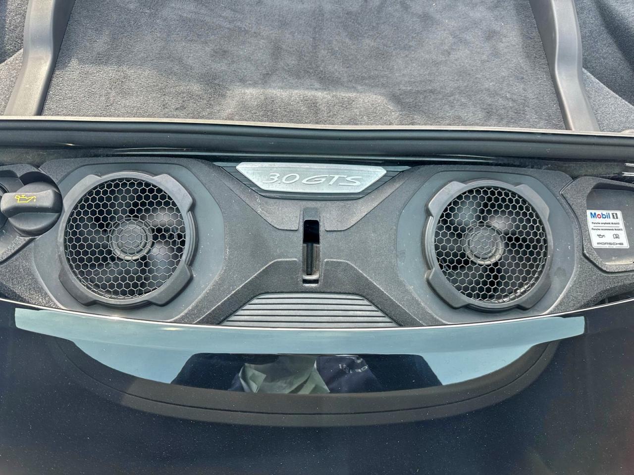 2022 PORSCHE 911