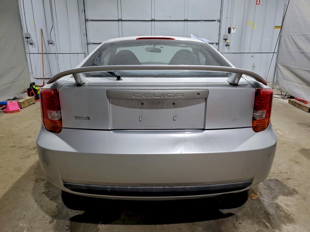 2001 TOYOTA Celica