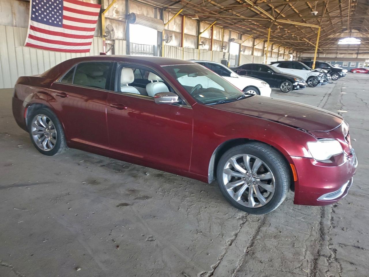 2018 CHRYSLER 300