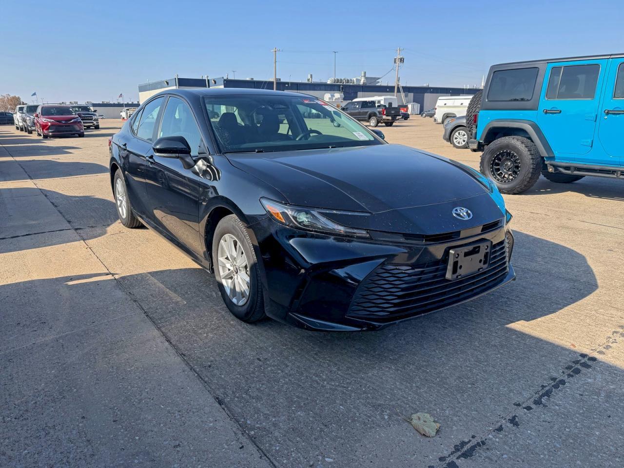 2025 TOYOTA CAMRY