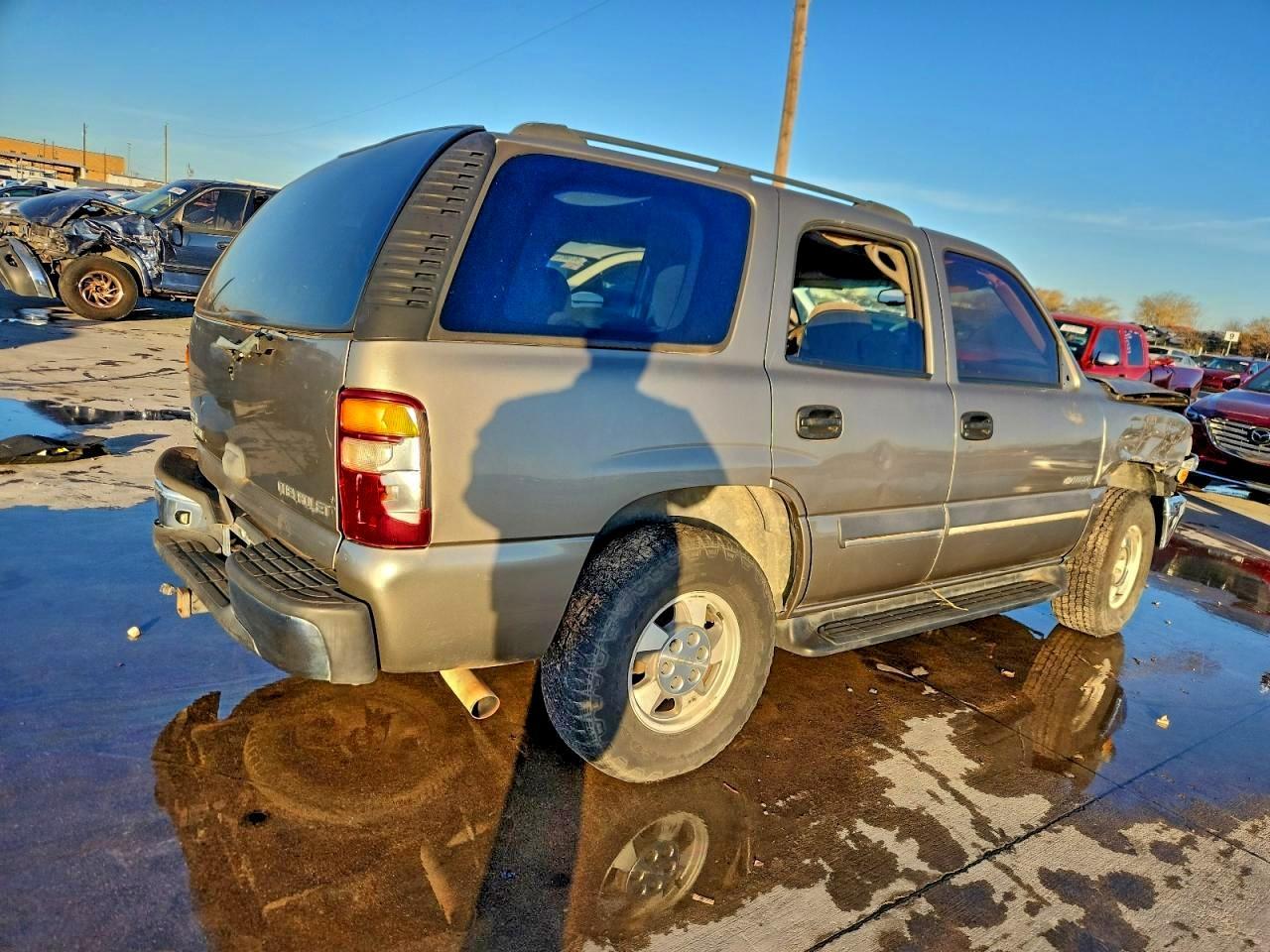 2003 CHEVROLET Tahoe