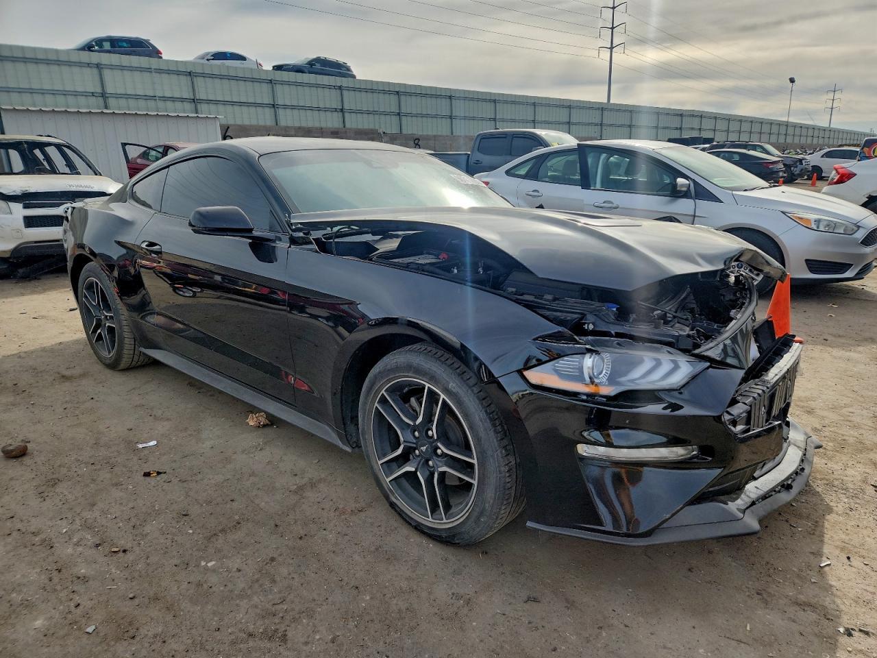 2022 FORD MUSTANG