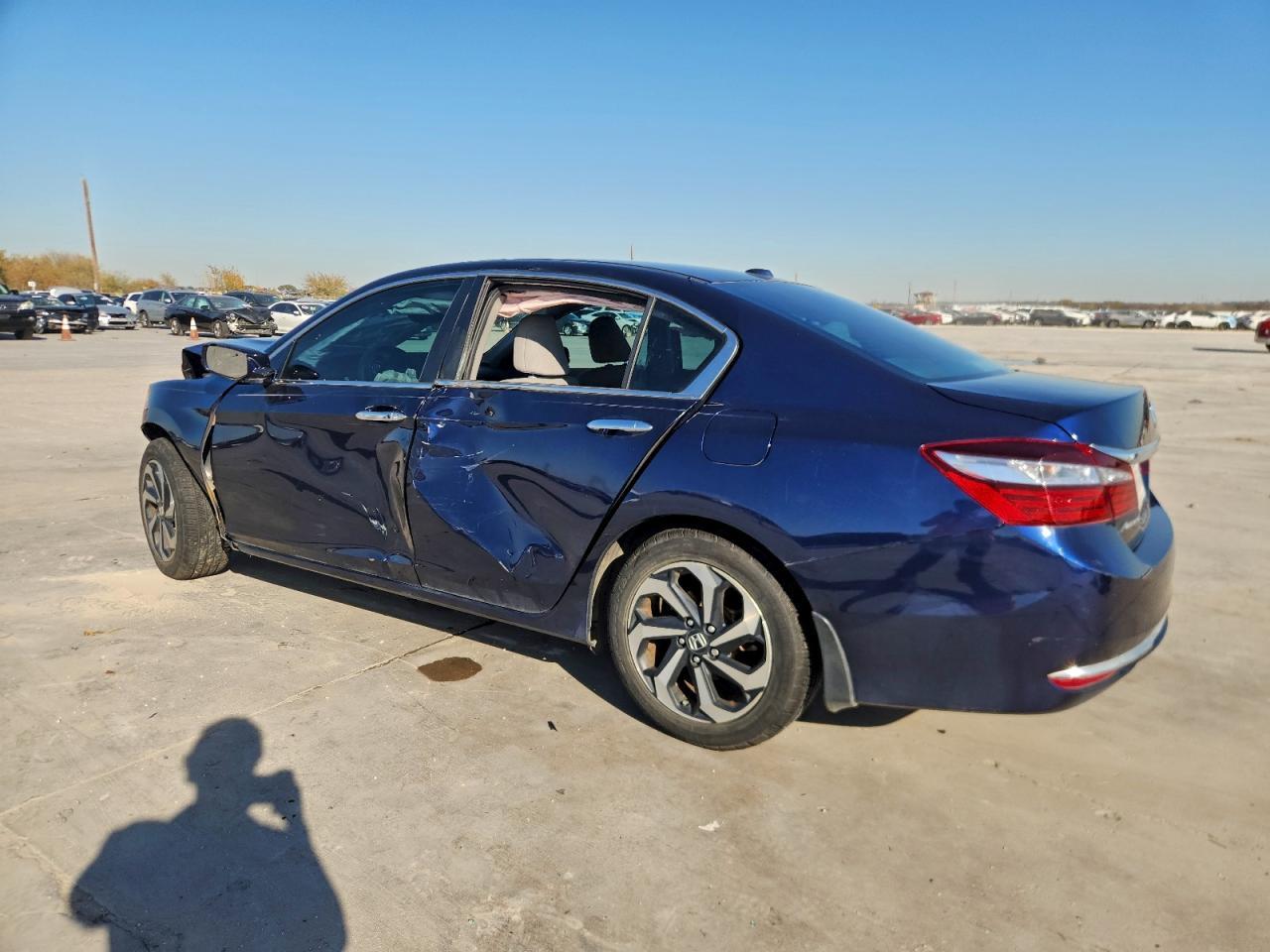 2016 HONDA ACCORD