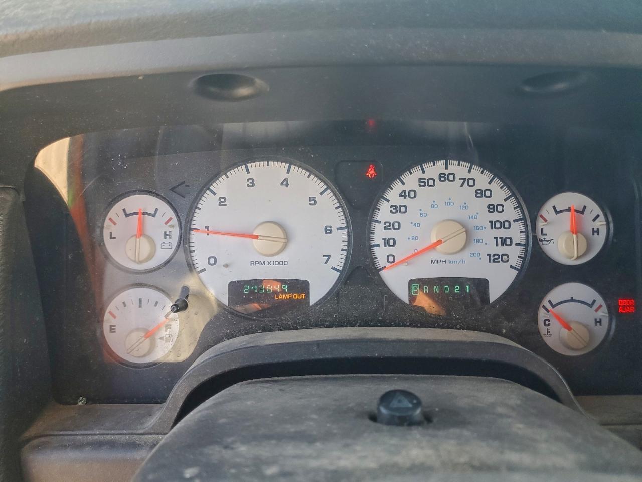 2004 DODGE RAM 1500