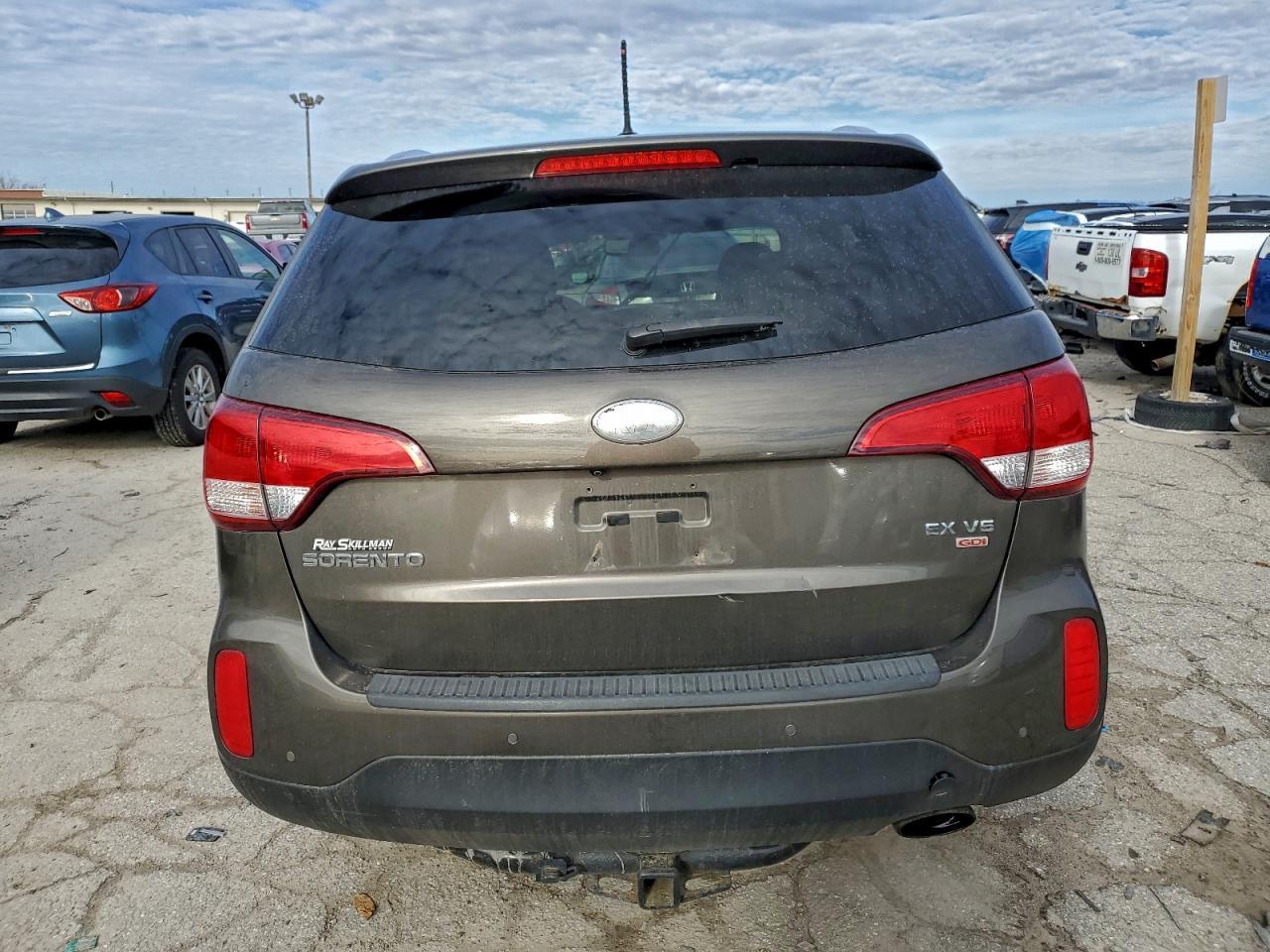 2014 KIA SORENTO