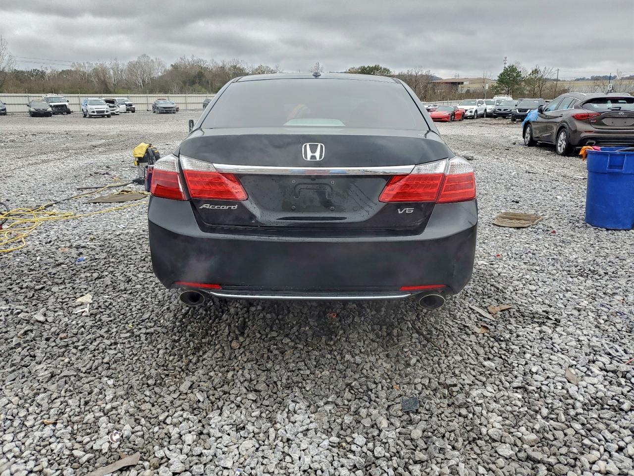 2015 HONDA ACCORD