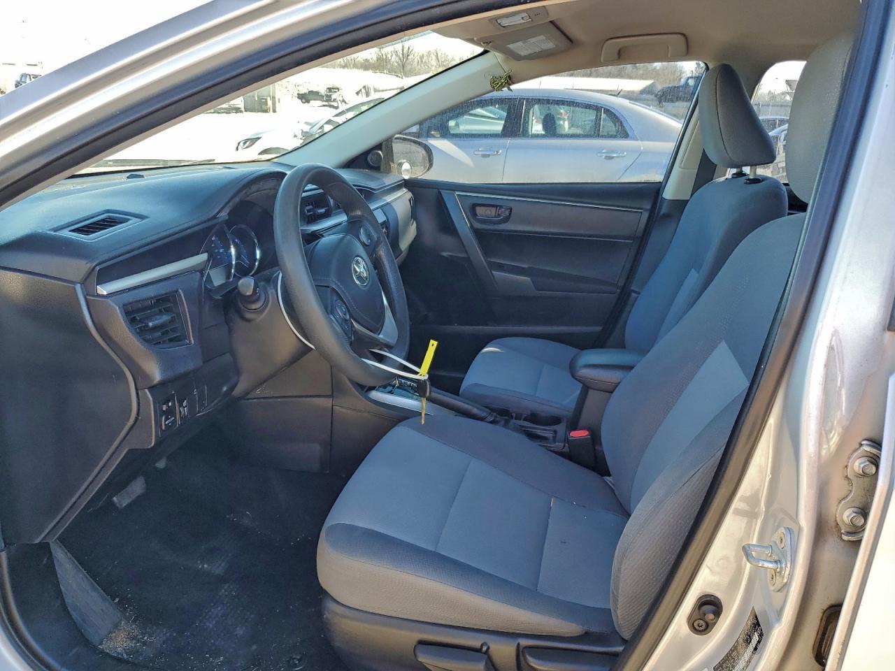 2016 TOYOTA COROLLA