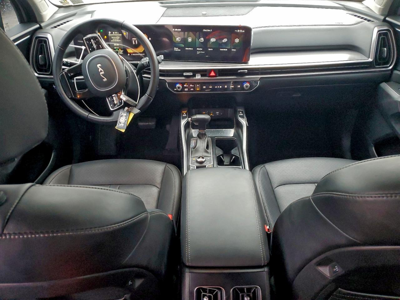 2025 KIA SORENTO