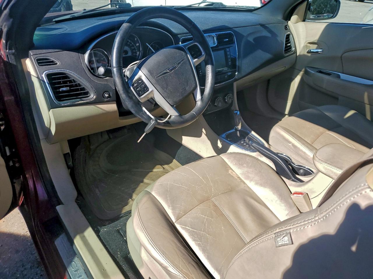 2014 CHRYSLER 200
