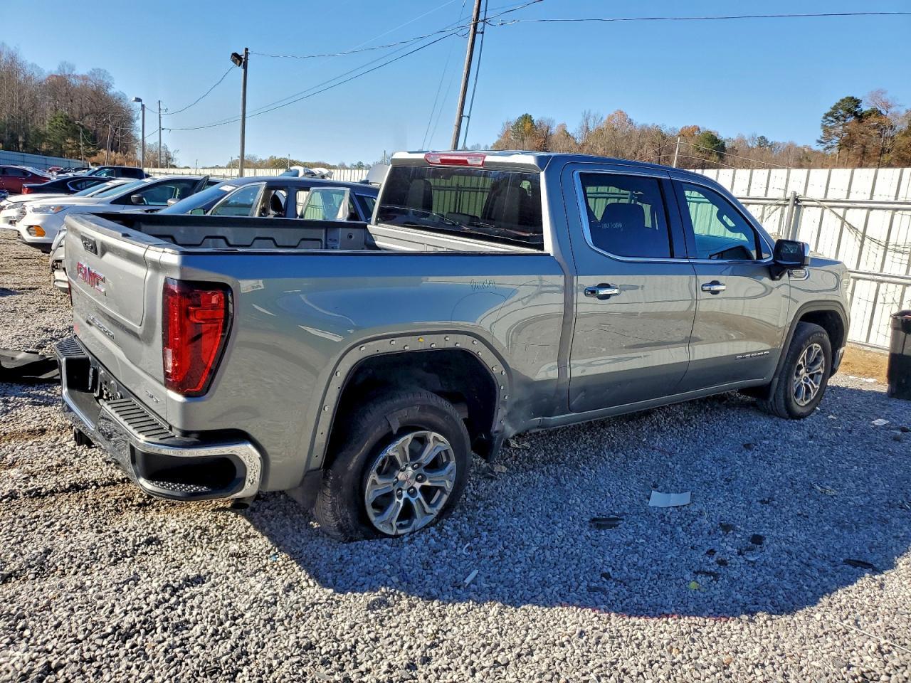 2025 GMC Sierra