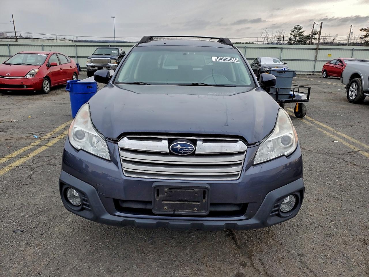 2013 SUBARU Outback