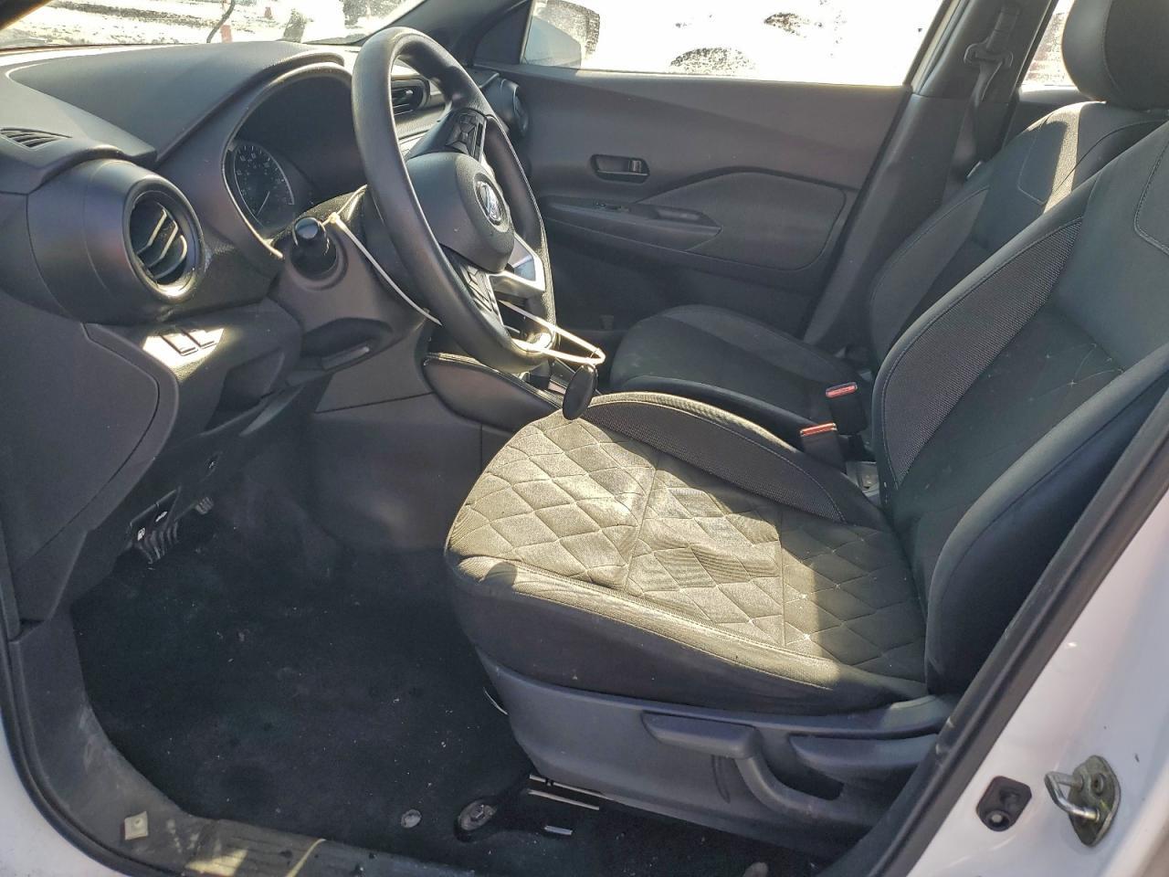 2018 NISSAN KICKS