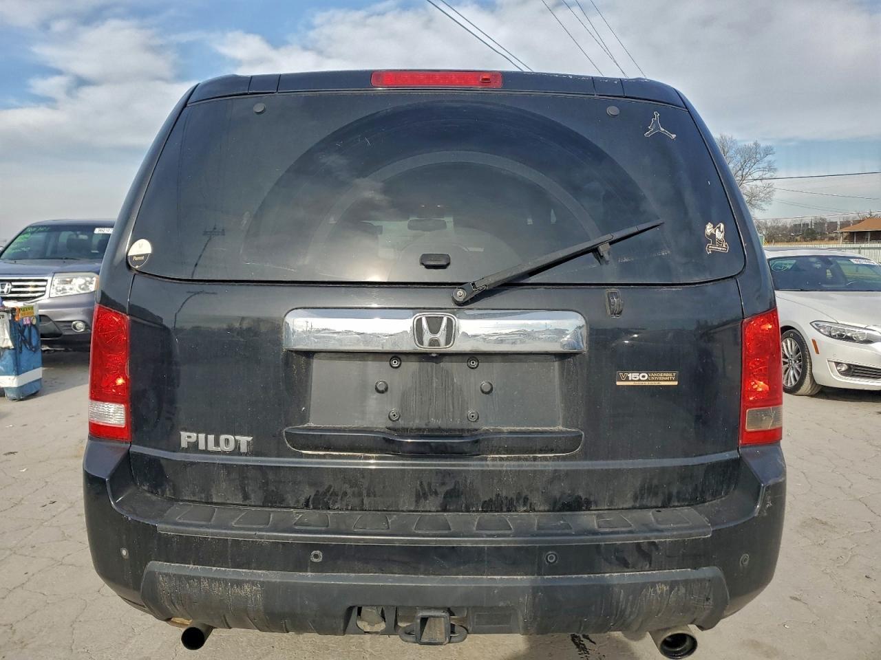 2011 HONDA PILOT
