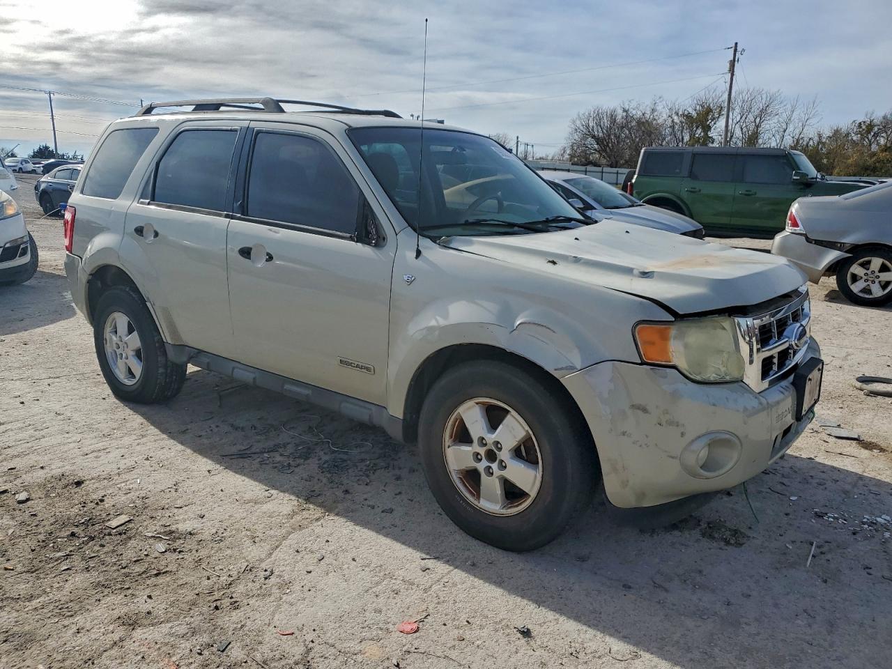 2008 FORD ESCAPE