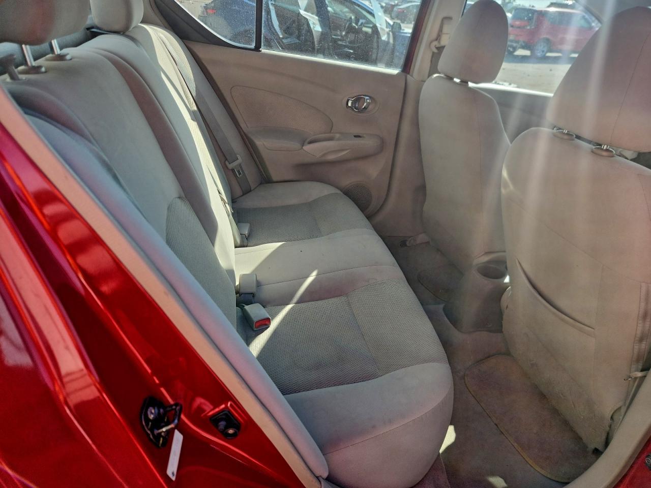 2012 NISSAN VERSA