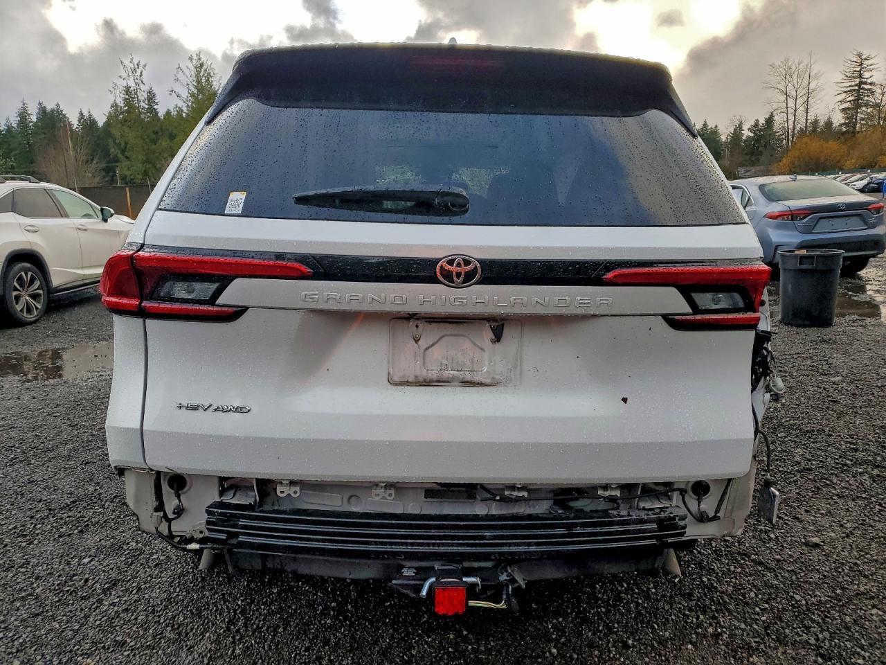 2024 TOYOTA HIGHLANDER