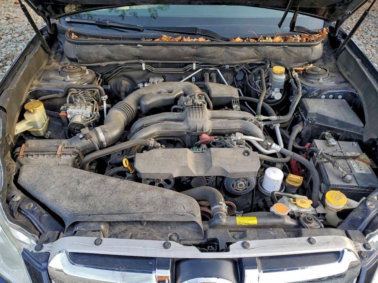 2013 SUBARU Outback