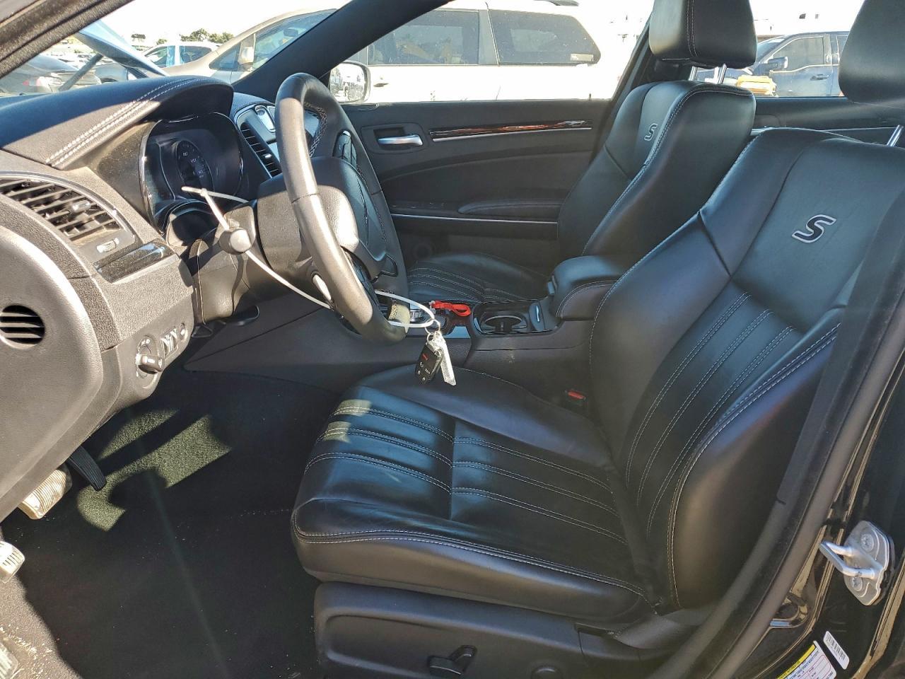 2023 CHRYSLER 300