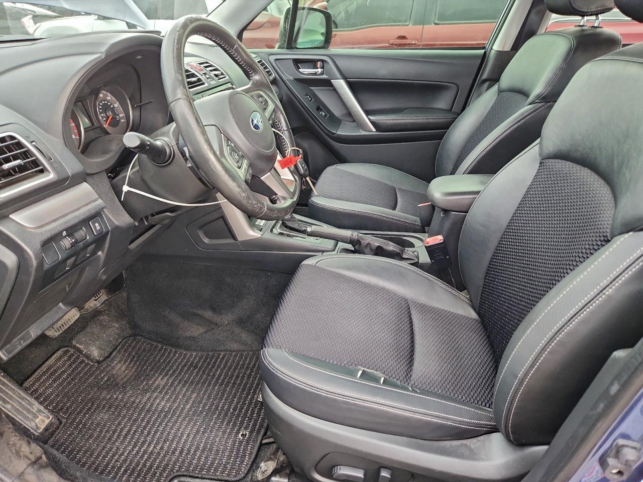 2017 SUBARU FORESTER