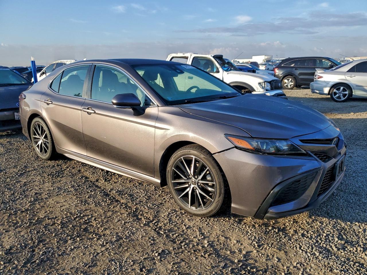 2022 TOYOTA CAMRY