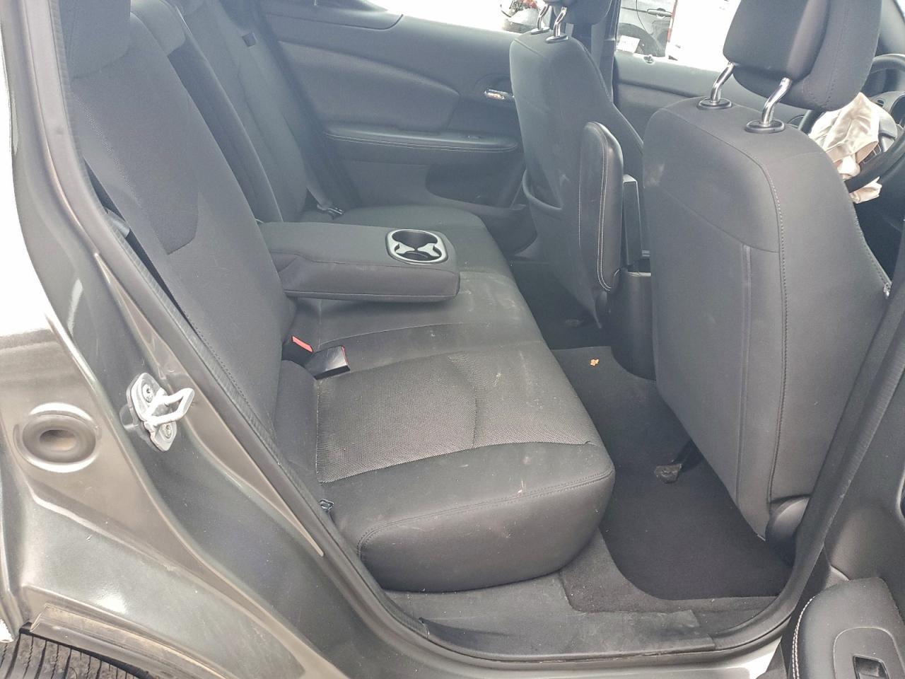 2012 DODGE Avenger