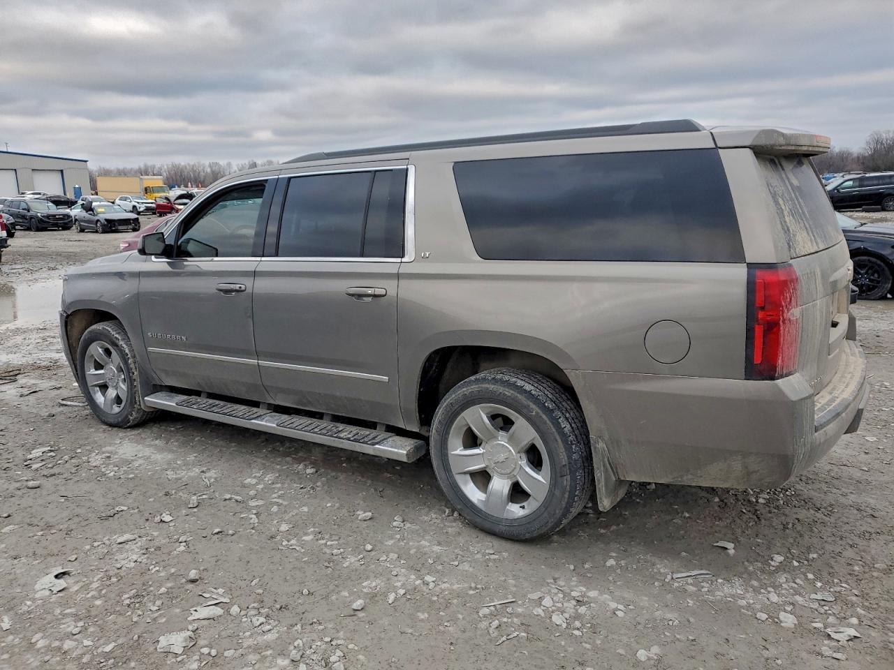 2018 CHEVROLET Suburban
