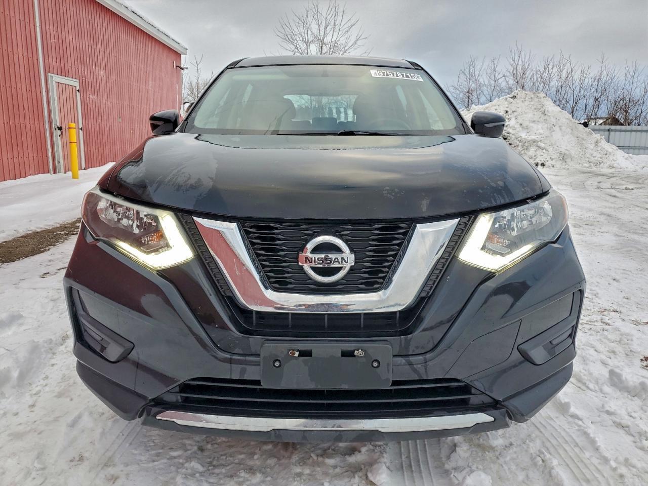 2017 NISSAN ROGUE