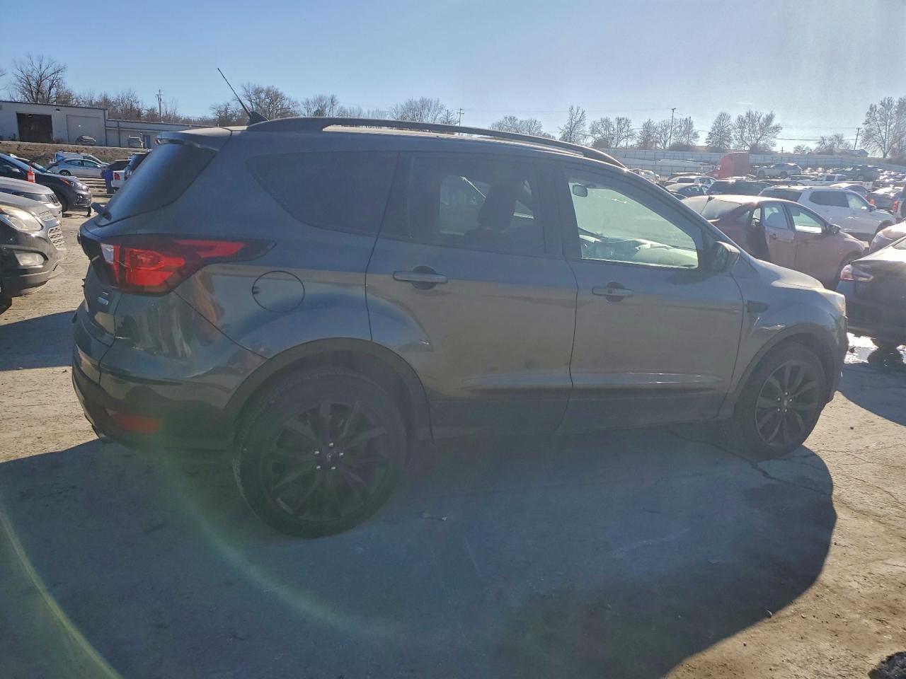 2019 FORD ESCAPE