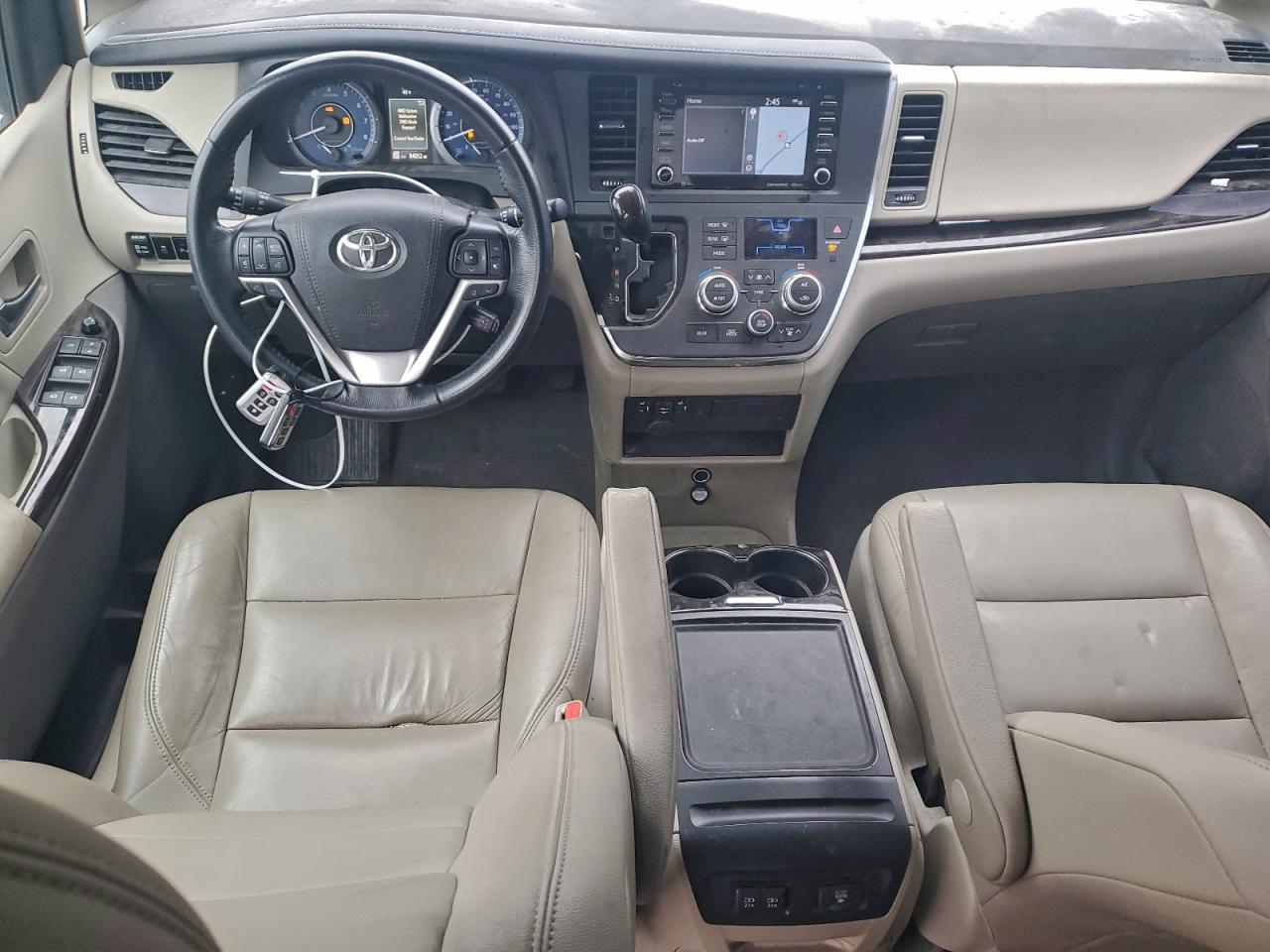 2019 TOYOTA SIENNA