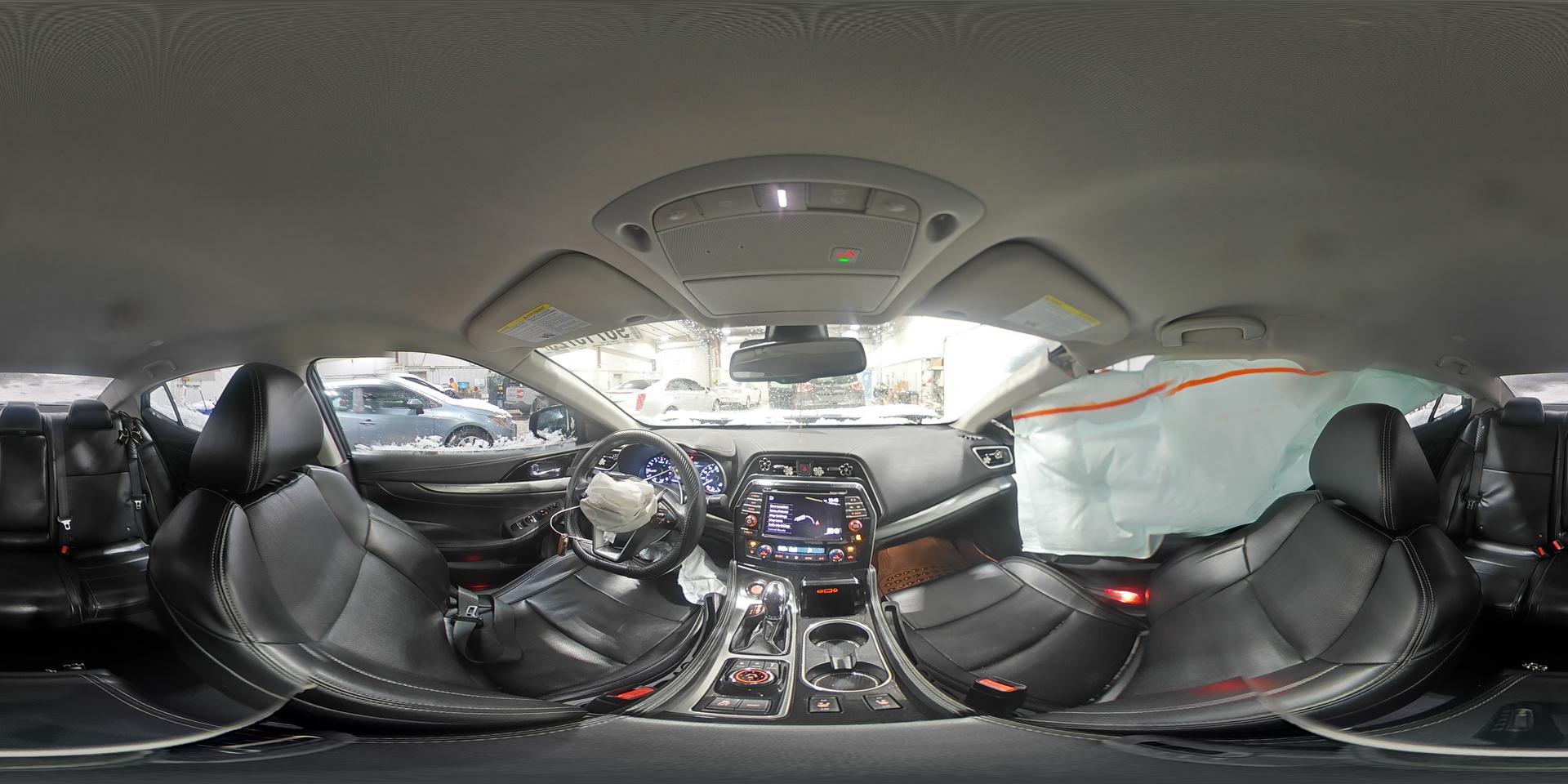 2022 NISSAN Maxima