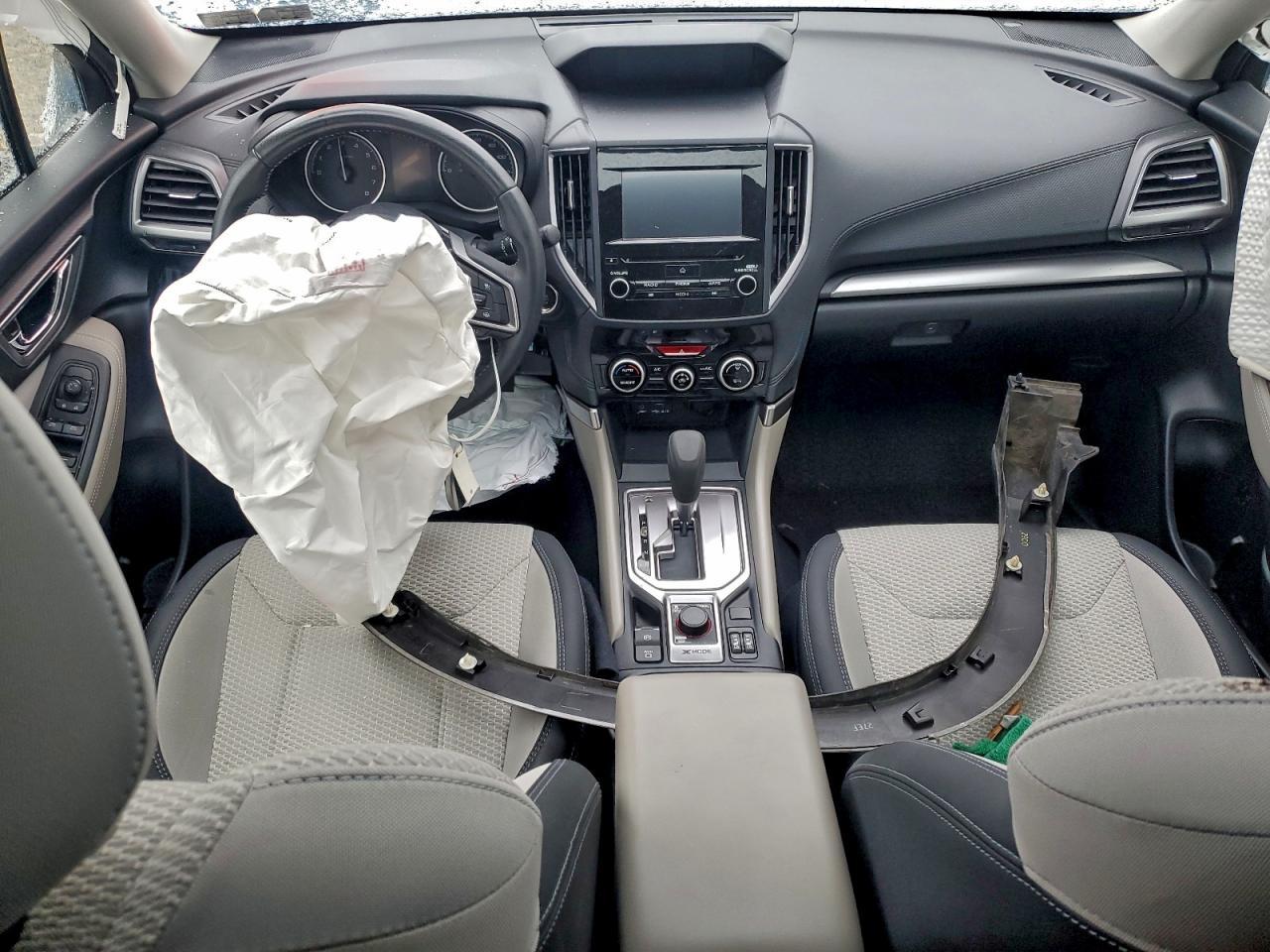 2021 SUBARU FORESTER