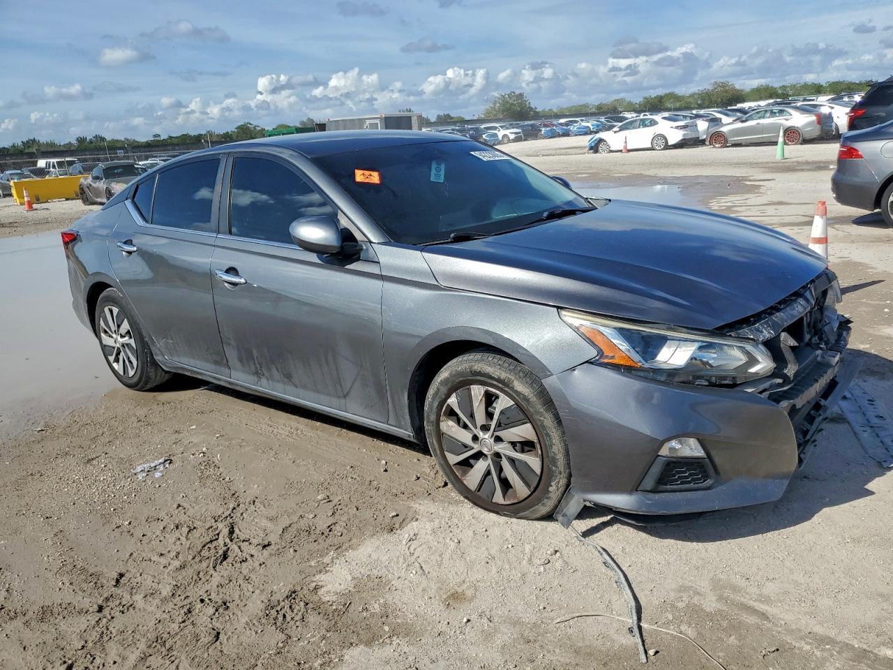 2019 NISSAN ALTIMA