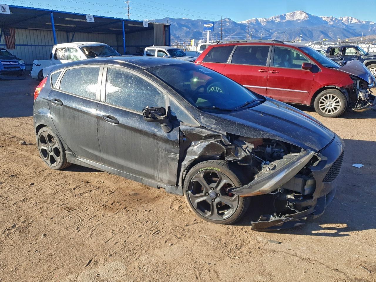 2016 FORD Fiesta