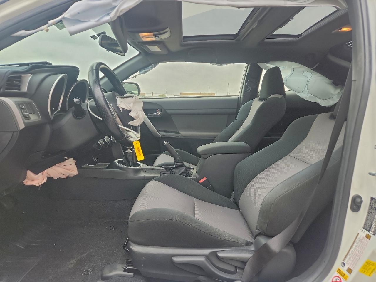 2016 TOYOTA SCION