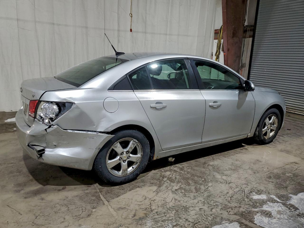 2011 CHEVROLET CRUZE