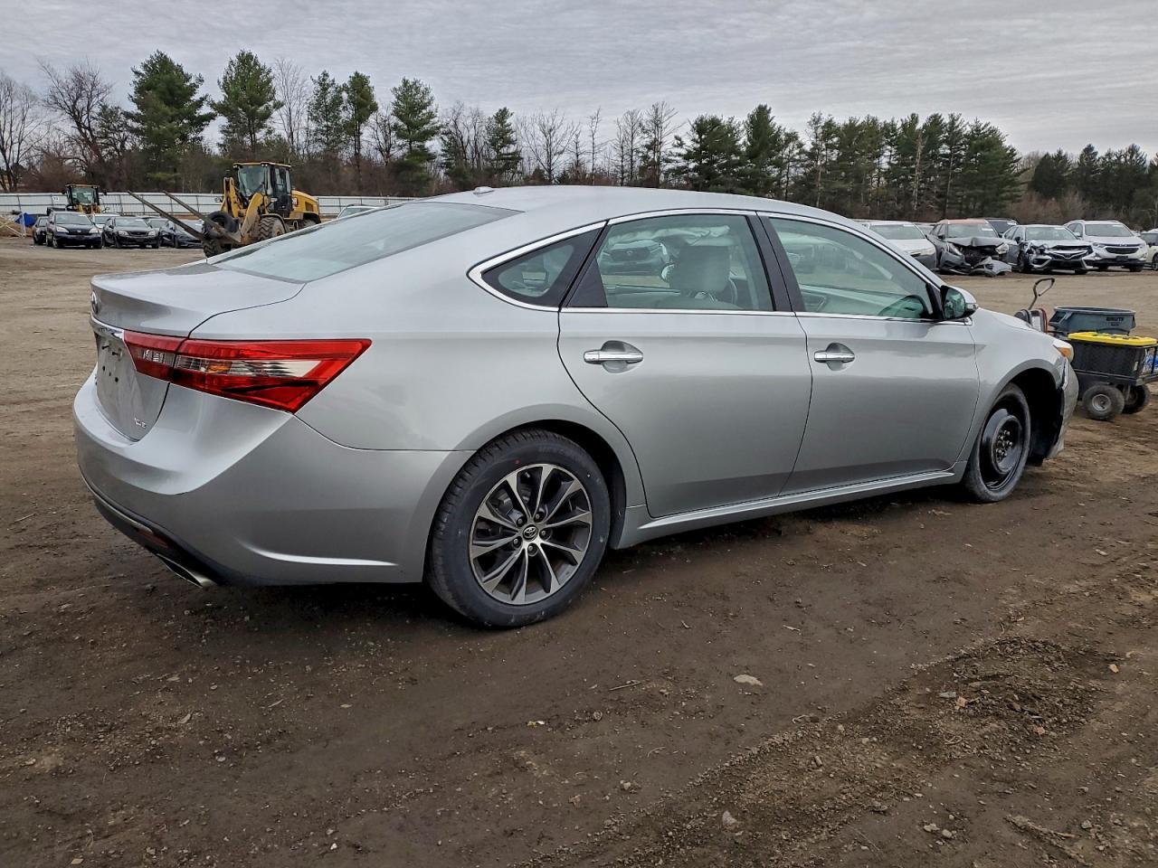 2016 TOYOTA Avalon