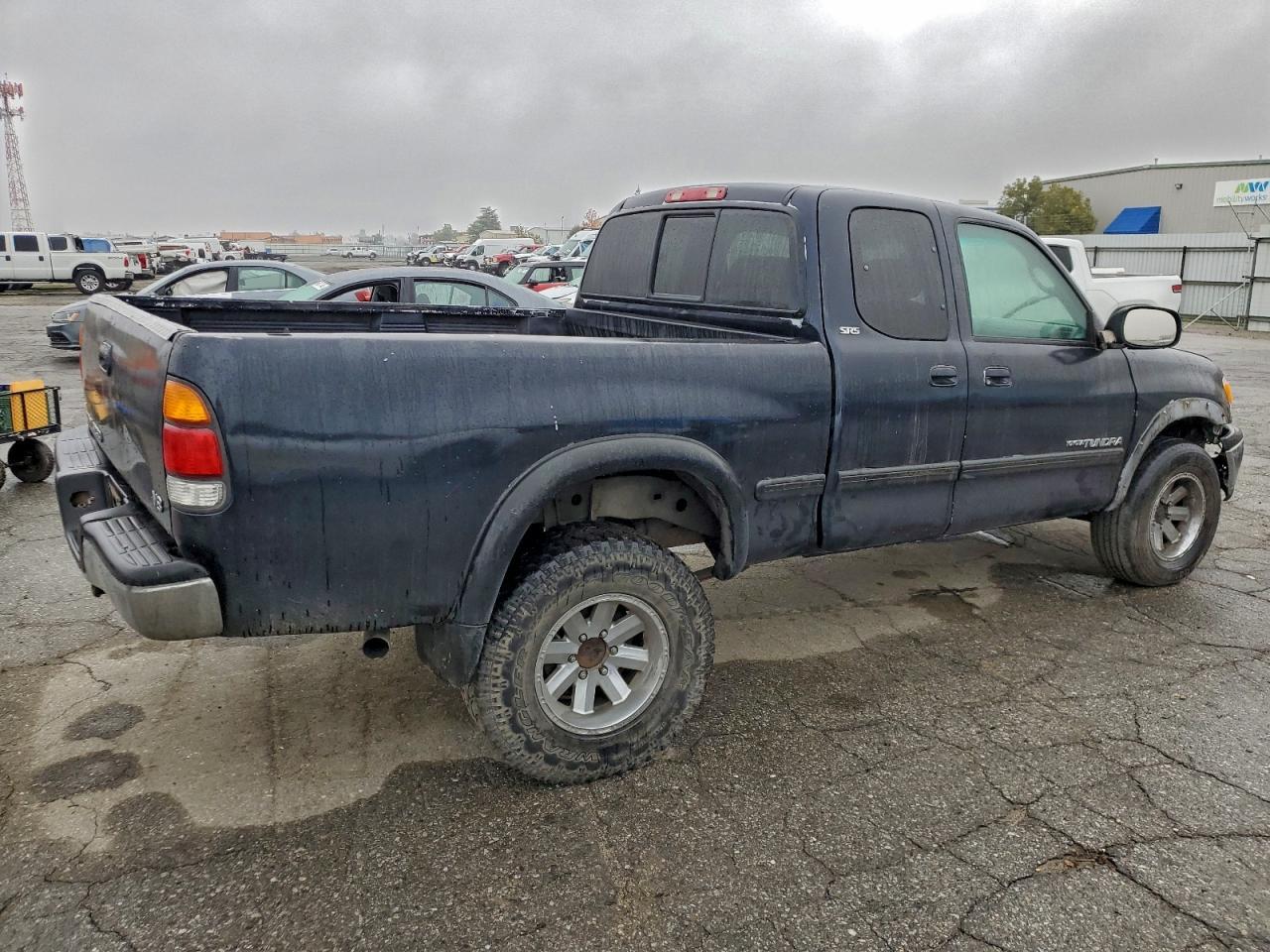 2000 TOYOTA TUNDRA