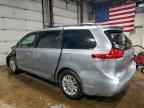 2011 TOYOTA SIENNA