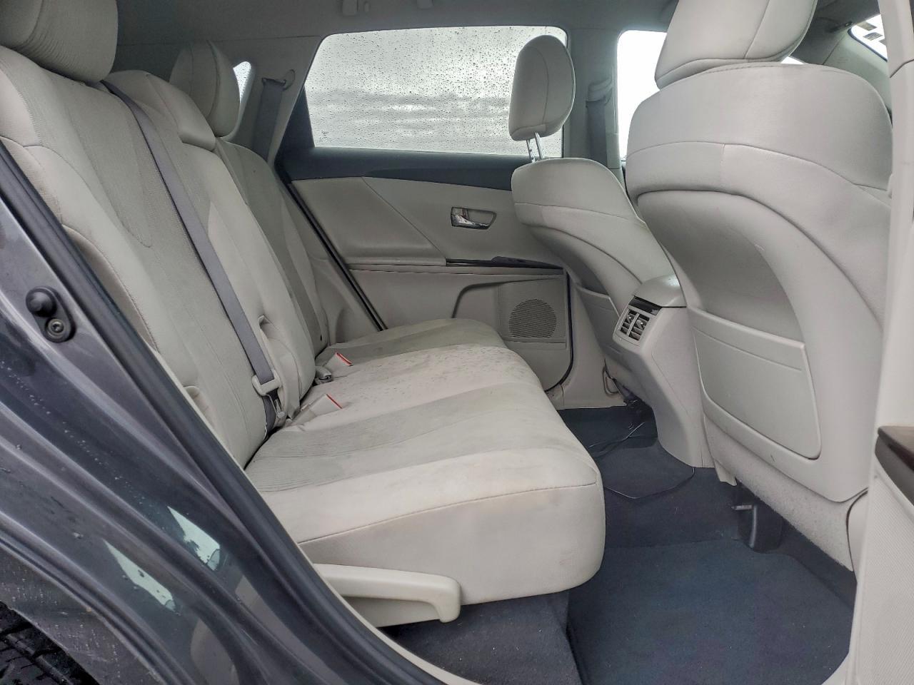 2010 TOYOTA VENZA