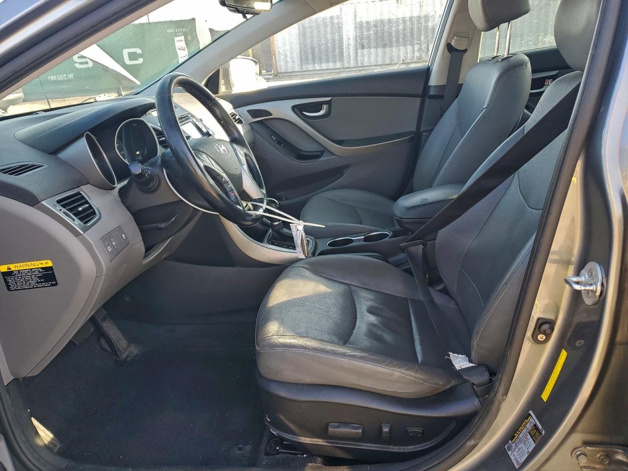 2016 HYUNDAI ELANTRA