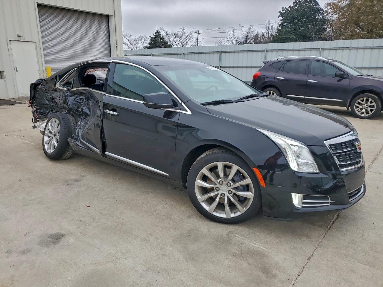 2017 CADILLAC XTS