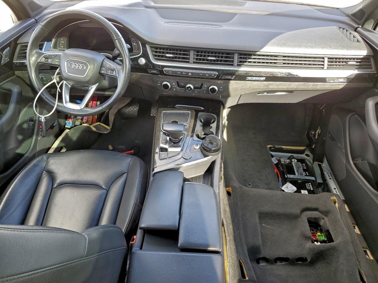 2018 AUDI Q7