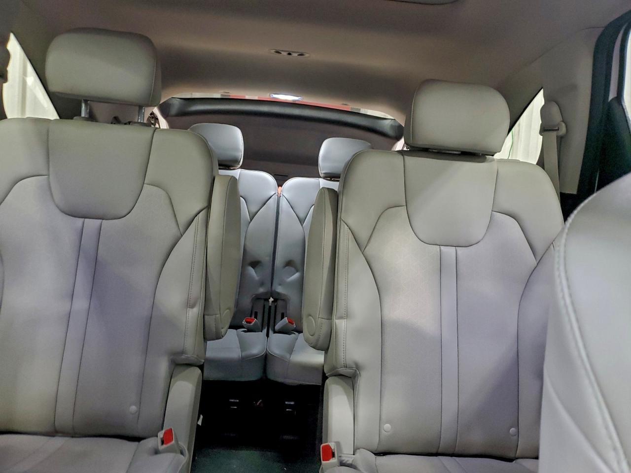 2022 KIA SORENTO