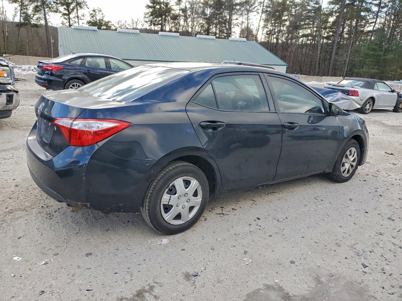 2016 TOYOTA COROLLA
