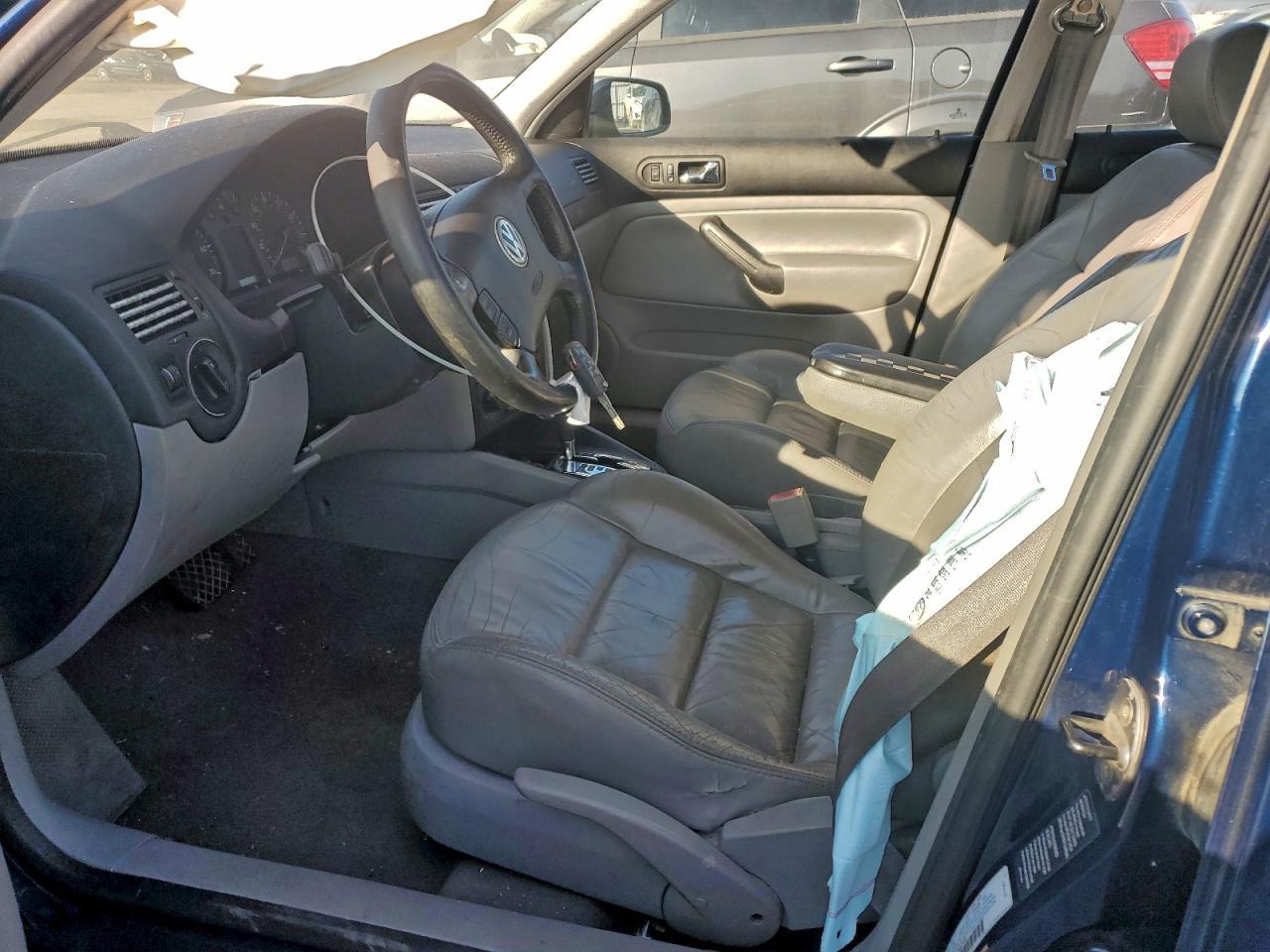2003 VOLKSWAGEN JETTA