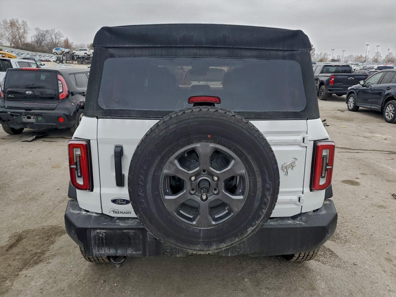 2024 FORD Bronco